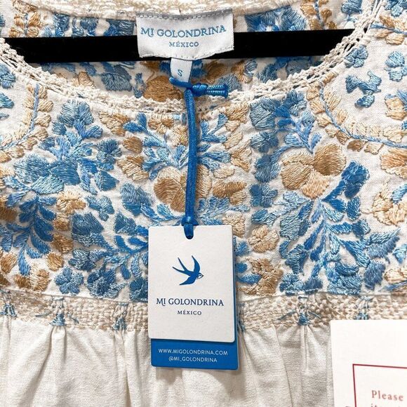 NWT! Mi Golondrina Mexico Blue White Gold Embroidered Flores Blouse Size Small - Picture 4 of 5